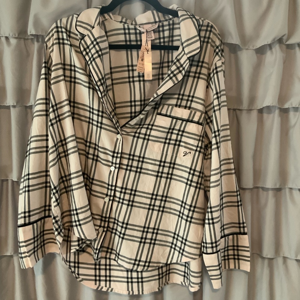 Victoria’s Secret Pajama Set